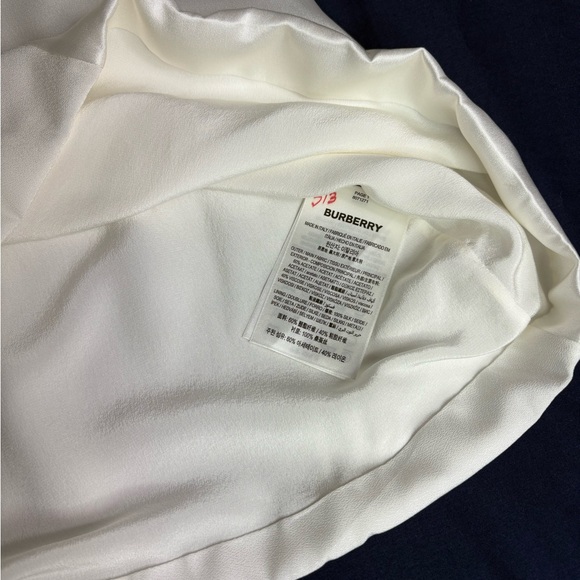 Burberry Cream Draped Front Blouse - Picture 4 of 8